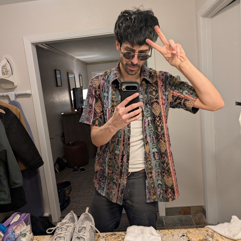 Meet your Posher, Adam